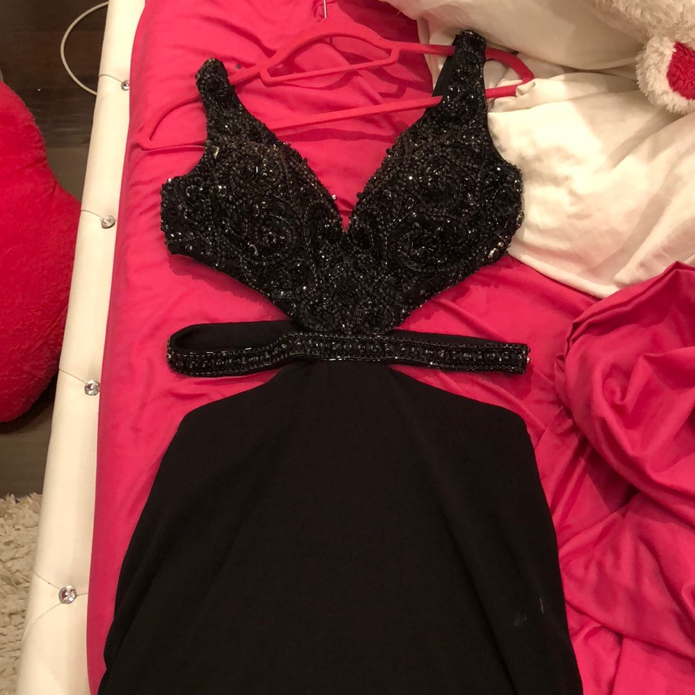 SHORT PROM DRESS
